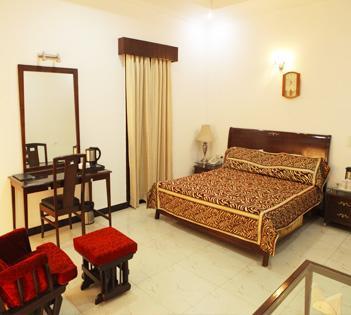 Gajraula Haveli Resort Экстерьер фото