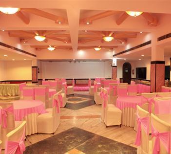 Gajraula Haveli Resort Экстерьер фото